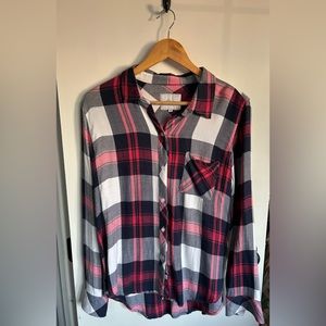 Rails top is size medium.